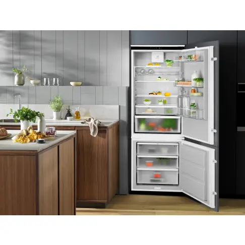 Réfrigérateur combiné intégré ELECTROLUX KNR7TE75S - 10