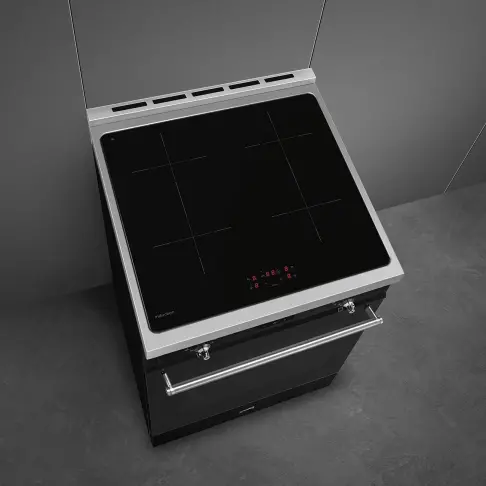 Cuisinière dessus induction SMEG C6IPBLT2 - 7 Cuisinière dessus induction SMEG C6IPBLT2 - 7