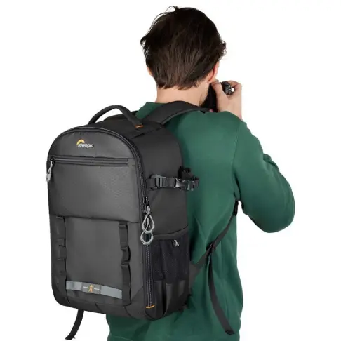 Sac à dos pour appareil photo LOWEPRO ADVENTURA BP 300 III NOIR - 11