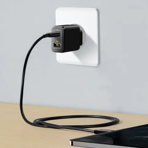 Chargeur secteur AKASHI ALTACQC20BLK - 2