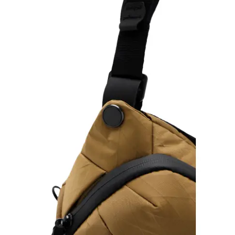 Fourre tout PEAK DESIGN EVERYDAY SLING 6 L COYOTE - 7 Fourre tout PEAK DESIGN EVERYDAY SLING 6 L COYOTE - 7