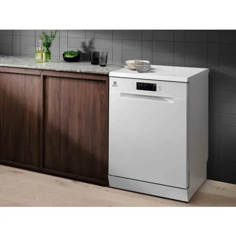 Lave-vaisselle 60 cm ELECTROLUX ESM48310SW - 2